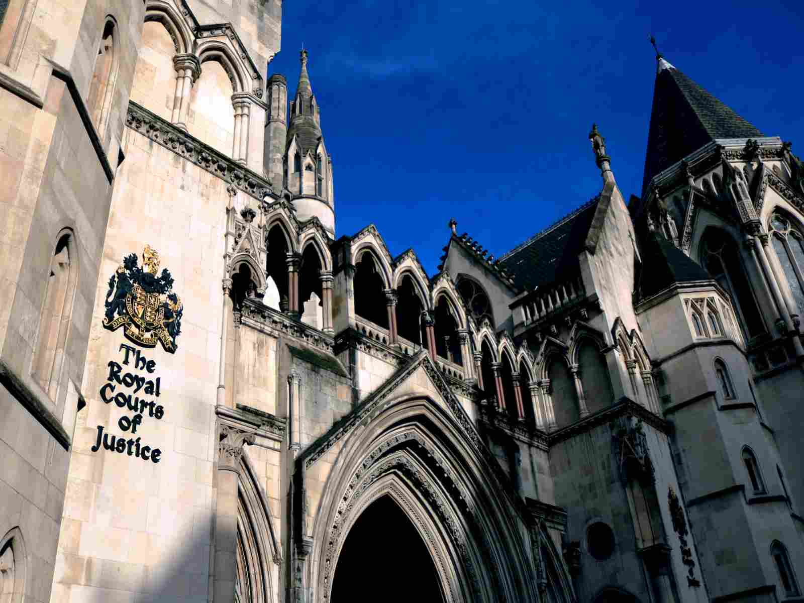 Royal-courts-of-justice[1]